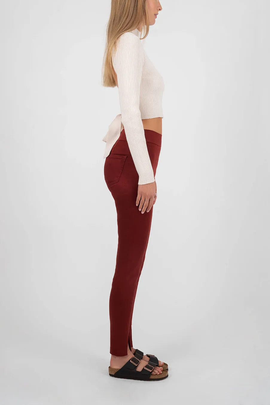 Lulu Flawless Slit Legging