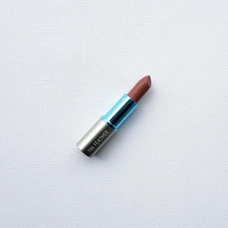 Tin Feather Lipstick